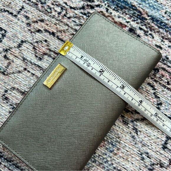 Kate Spade Newberry Lane Stacy Bifold Wallet Silver Gray Leather - Picture 10 of 11